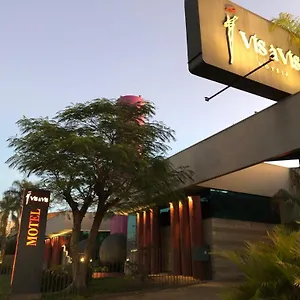 Vis A Vis Poa Motel para Casais